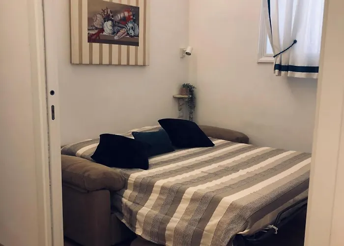Domus Alfieri Al Colosseo Appartement *