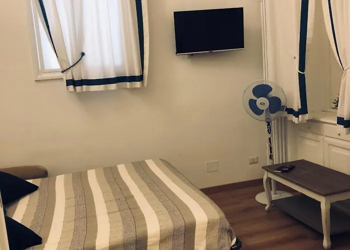 Domus Alfieri Al Colosseo Appartement Rome
