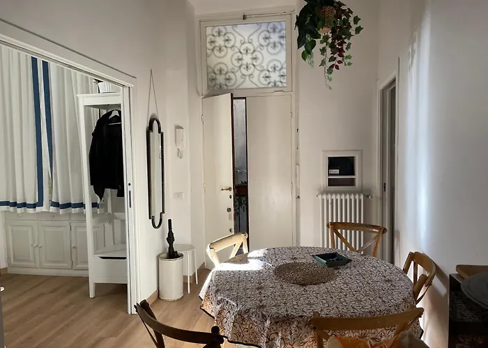 Domus Alfieri Al Colosseo Appartement *